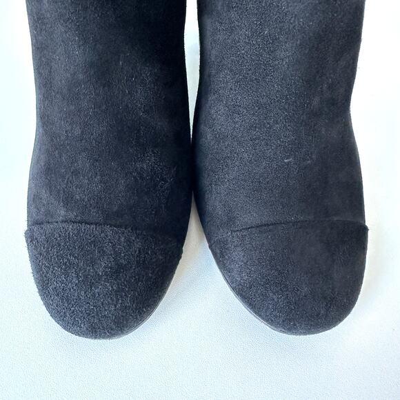 CHANEL Black Suede Gold Logo Chelsea Heel Ankle Boots IT 39.5 - Picture 7 of 16